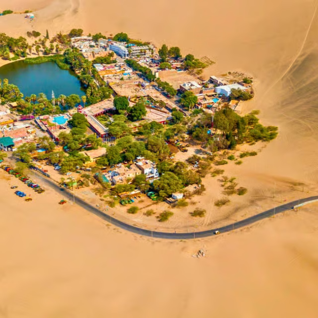 From Lima: Paracas, Huacachina, and Chincha Day Trip